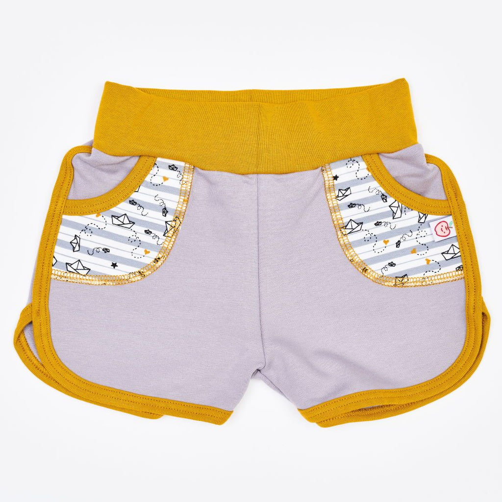 Organic shorts "Summersweat Grey | My little golden Ship" made from 95% organic cotton and 5% elasthane