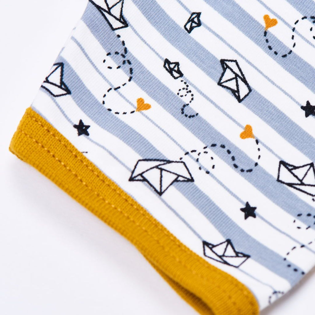 Organic shortsleeve baby body "My little golden Ship" made from 95% organic cotton and 5% elastane